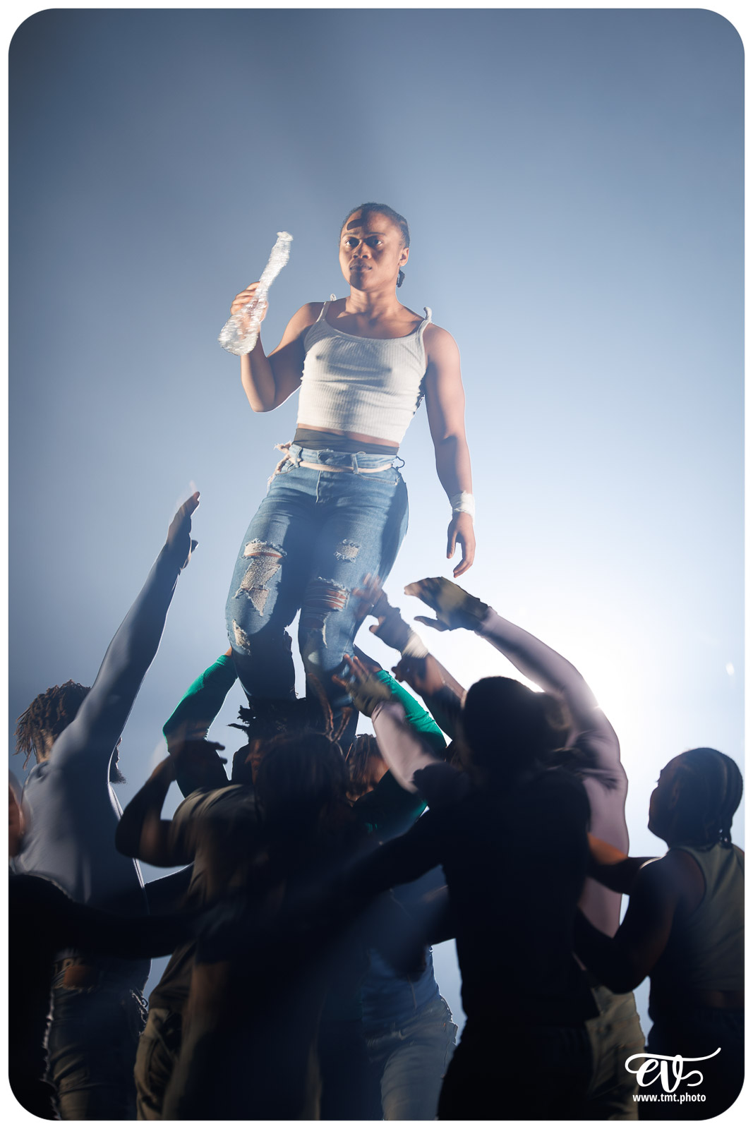 YÉ ! (L'EAU) (CIRCUS BAOBAB)